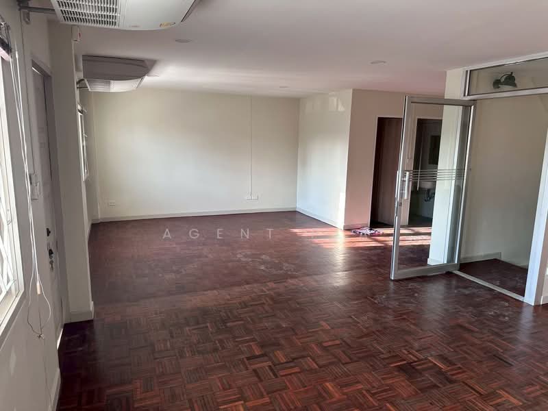 For Sale - For Sale 3-Story Townhome in Pairoj Village (SPSAD3915), Bangkok