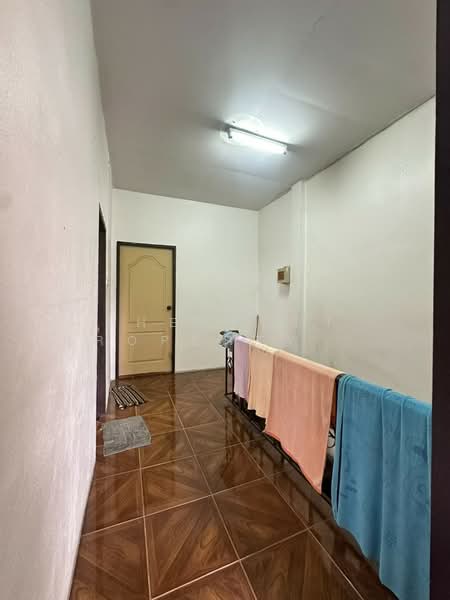 อาคารพาณิชย์ศรีราชา ชลบุรี, Chon Buri (Pattaya), Thung Suk La, Si Racha, Chon Buri (Pattaya), , 120 sqm, Shophouse For Sale, by The Best Property   โบ๊ต, 500225373 - DDproperty.com