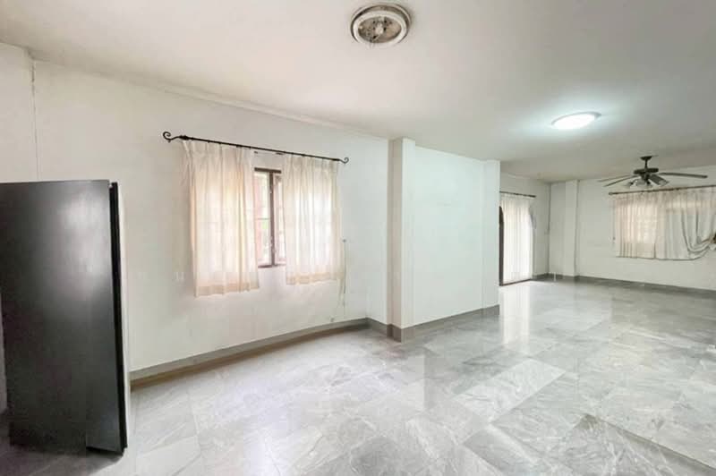 หมู่บ้านพรรณนิภา 1 คลองหลวง-คลอง 4, Pathum Thani, Khlong Si, Khlong Luang, Pathum Thani, 3 Bedrooms, 240 sqm, Single Detached House For Sale, by ชนะชาติ นนท์ตา, 500225382 - DDproperty.com