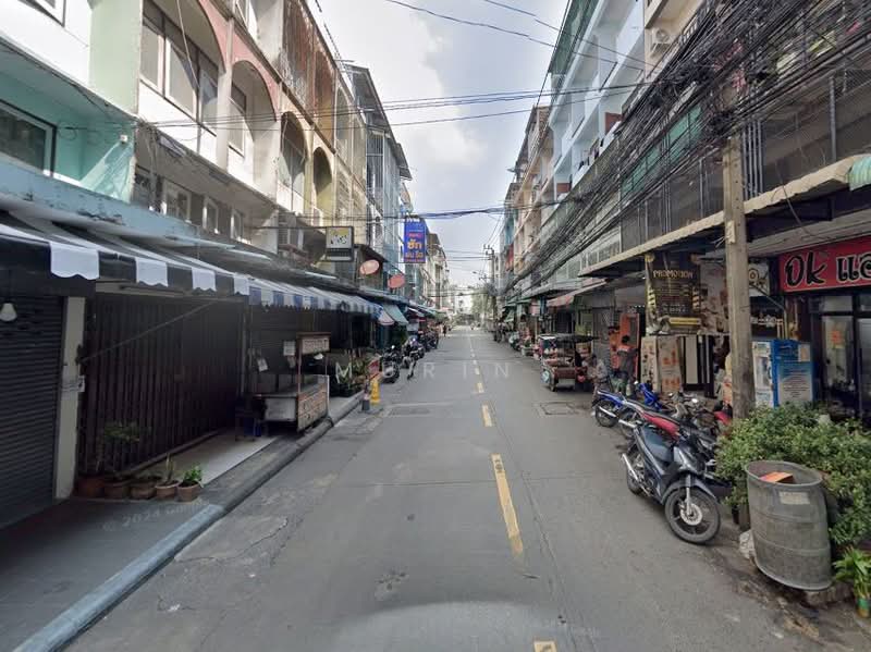 ขายด่วน ที่ดินลาดพร้าว ซอย 1 ราคาถูก ใกล้ MRT พหลโยธินและเซ็นทรัลลาดพร้าว, กรุงเทพ, จอมพล, จตุจักร, กรุงเทพ, 1,600 ตร.ม., ที่ดิน ขาย, โดย Murin, 500225386 - DDproperty.com