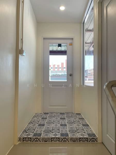 Townhouse for rent near BTS Bang Chak (SPSJP251), Bangkok, สุขุมวิท 93, Bang Chak, Phra Khanong, Bangkok, 2 Bedrooms, 509 sqm, Townhouse For Rent, by Khun Jane, 500225387 - DDproperty.com