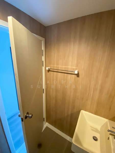 Aspire Sathon-Taksin (Copper Zone), Bangkok, 65 Kanlapaphruek Road, Bangko, Chom Thong, Bangkok, 1 Bedroom, 26 sqm, Condo For Sale, by Ladda Suebthai, 500225395 - DDproperty.com