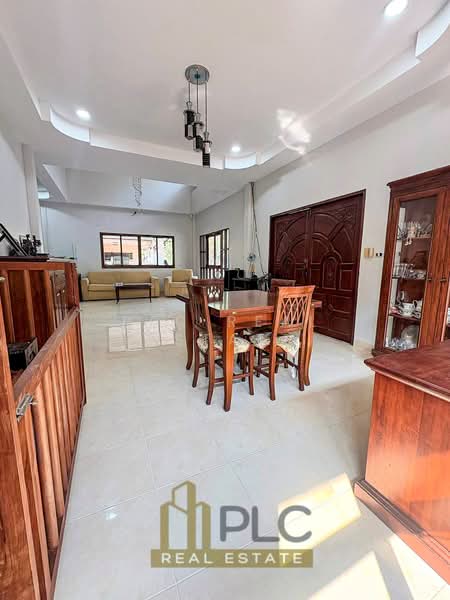 ขายบ้าน 3 ห้องนอน ในพัทยาตะวันออก, ชลบุรี, บางละมุง, บางละมุง, ชลบุรี, 400 ตร.ม., บ้านเดี่ยว ขาย, โดย PLC real estate, 500225400 - DDproperty.com