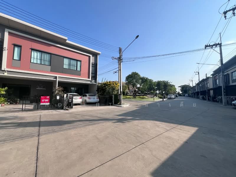 Siri Place Ratchapruek 346, Pathum Thani, Ratchaphruek Road, Bang Dua, Muang Pathum Thani, Pathum Thani, 4 Bedrooms, 133 sqm, Townhouse For Sale, by The Best Property นาเดีย, 500225406 - DDproperty.com