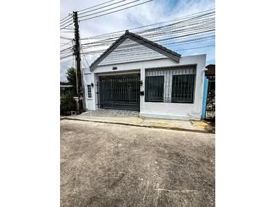 ขาย - 3 Bedroom House for Sale in East Pattaya, ชลบุรี