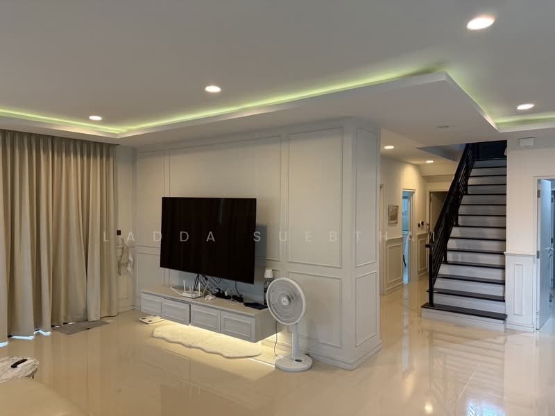 Setthasiri Thawiwatthana, Bangkok, Sala Thammasop Road, Sala Thammasop, Thawi Watthana, Bangkok, 4 Bedrooms, 288 sqm, Single Detached House For Sale, by Ladda Suebthai, 500225412 - DDproperty.com