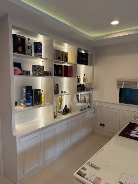 Setthasiri Thawiwatthana, Bangkok, Sala Thammasop Road, Sala Thammasop, Thawi Watthana, Bangkok, 4 Bedrooms, 288 sqm, Single Detached House For Sale, by Ladda Suebthai, 500225412 - DDproperty.com