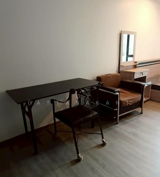 Regent Home Wutthakat, Bangkok, Wutthakat Road, Talat Plu, Thon Buri, Bangkok, Studio, 26 sqm, Condo For Rent, by JOY (Attanakan), 500225425 - DDproperty.com