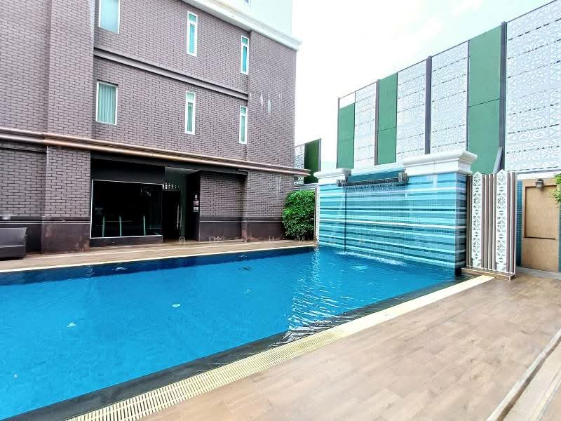 The Unique at Koomuang, Chiang Mai, 324 11 Manee Nopparat Rd, Sri Phum, Muang Chiang Mai, Chiang Mai, Studio, 35 sqm, Condo For Rent, by คุณ แหม่ม, 500225432 - DDproperty.com