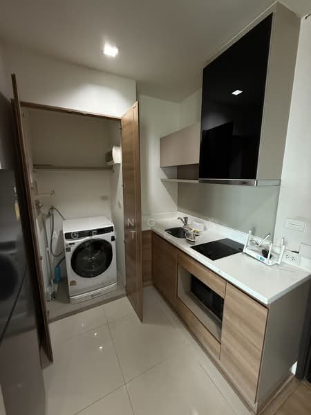 Rhythm Phahol-Ari : ริธึ่ม พหล-อารีย์, กรุงเทพ, 1377 ถนนพหลโยธิน, สามเสนใน, พญาไท, กรุงเทพ, 65 ตร.ม., คอนโด ให้เช่า, โดย Bangkok Agent Co.,Ltd., 500225441 - DDproperty.com