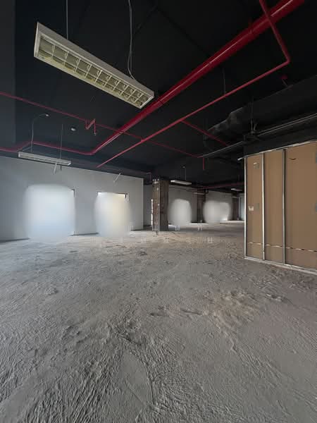 Large Space for Rent in Asok BTS Walk Distance, กรุงเทพ, คลองตัน, คลองเตย, กรุงเทพ, 411 ตร.ม., พื้นที่ขายของ ให้เช่า, โดย ชุตินันท์ มุ่งหมาย, 500225445 - DDproperty.com