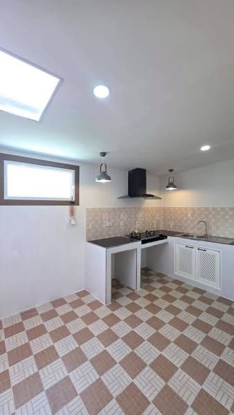 Imperial Place, Nonthaburi, Phimonrat, Bang Bua Thong, Nonthaburi, 2 Bedrooms, 160 sqm, Townhouse For Sale, by Connex Property, 500225471 - DDproperty.com