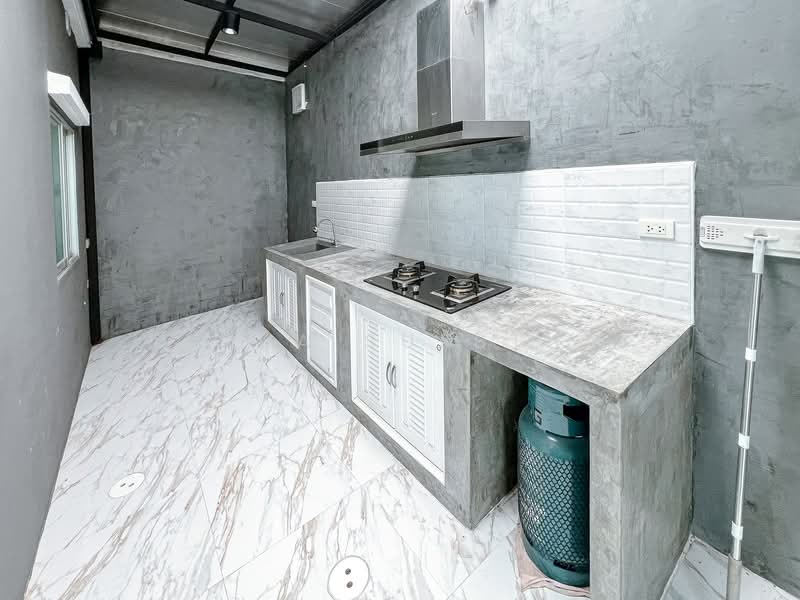 Pruksa Ville Prachauthit-Suksawat 78, Samut Prakan, Nai Khlong Bang Pla Kot, Phra Samut Jadee, Samut Prakan, 3 Bedrooms, 185 sqm, Townhouse For Sale, by Ladda Suebthai, 500225480 - DDproperty.com