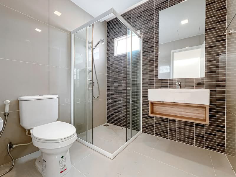 Pruksa Ville Prachauthit-Suksawat 78, Samut Prakan, Nai Khlong Bang Pla Kot, Phra Samut Jadee, Samut Prakan, 3 Bedrooms, 185 sqm, Townhouse For Sale, by Ladda Suebthai, 500225480 - DDproperty.com