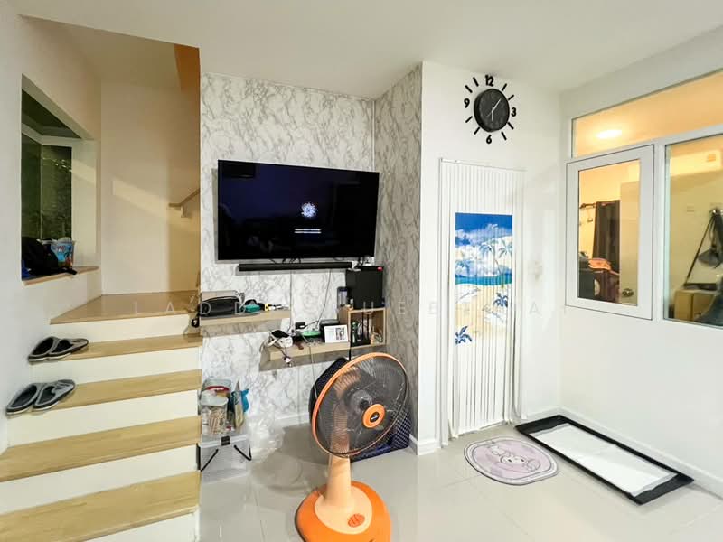 Gusto Petchakasem 69-Kanchanapisek : กัสโต้ เพชรเกษม 69-กาญจนาภิเษก, กรุงเทพ, 89 ถนนเลียบคลองภาษีเจริญฝั่งใต้, หนองแขม, หนองแขม, กรุงเทพ, 136 ตร.ม., ทาวน์เฮ้าส์ ขาย, โดย Ladda Suebthai, 500225491 - DDproperty.com