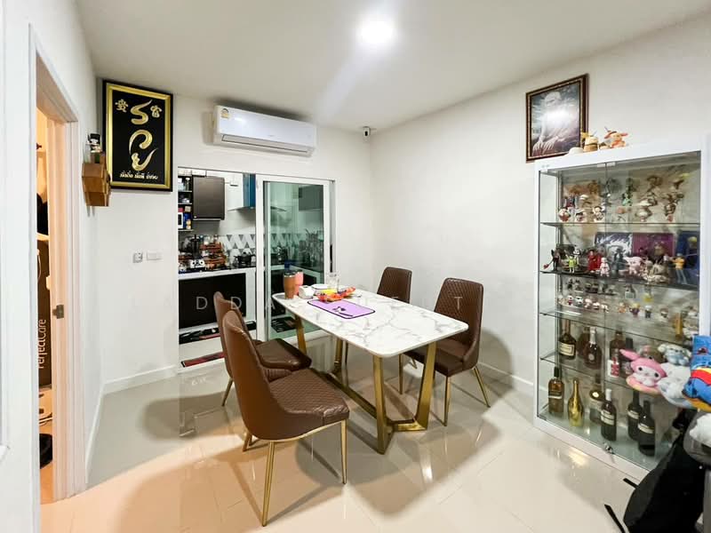 Gusto Petchakasem 69-Kanchanapisek : กัสโต้ เพชรเกษม 69-กาญจนาภิเษก, กรุงเทพ, 89 ถนนเลียบคลองภาษีเจริญฝั่งใต้, หนองแขม, หนองแขม, กรุงเทพ, 136 ตร.ม., ทาวน์เฮ้าส์ ขาย, โดย Ladda Suebthai, 500225491 - DDproperty.com