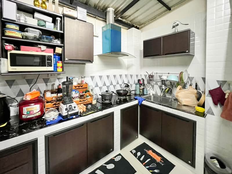 Gusto Petchakasem 69-Kanchanapisek, Bangkok, 89 Road along Khlong Phasi Charoen, southern side, Nong Kham, Nong Khaem, Bangkok, 3 Bedrooms, 136 sqm, Townhouse For Sale, by Ladda Suebthai, 500225491 - DDproperty.com