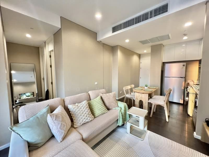 The Saint Residences Ladprao, Bangkok, 588 Vibhavadi-Rangsit Road, Jom Phon, Chatuchak, Bangkok, 2 Bedrooms, 57 sqm, Condo For Rent, by Agentbkk, 500225496 - DDproperty.com