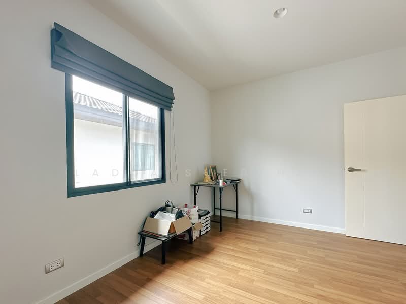 Anabuki Thanahabitat Ratchaphruek : อนาบูกิ ธนาฮาบิแทต ราชพฤกษ์, นนทบุรี, ถนนโยธาธิการ นนทบุรี 2025, บางกร่าง, เมืองนนทบุรี, นนทบุรี, 165 ตร.ม., บ้านเดี่ยว ขาย, โดย Ladda Suebthai, 500225538 - DDproperty.com