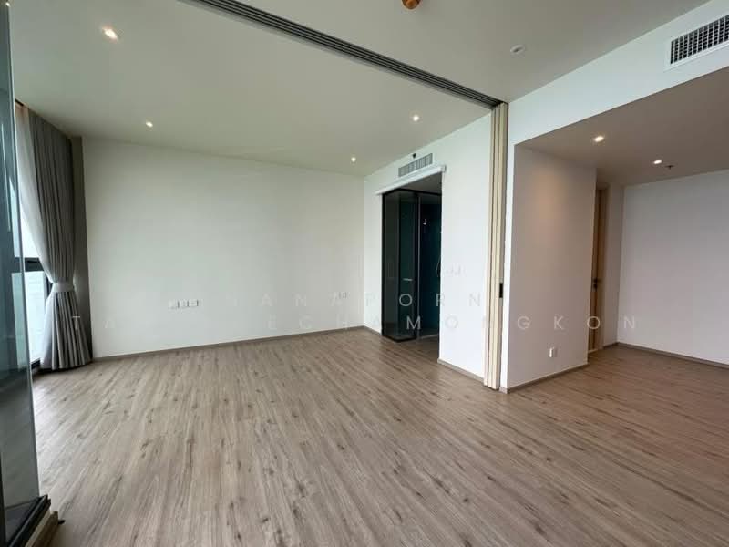 For Sale - Arom Wongamat, Chon Buri (Pattaya)