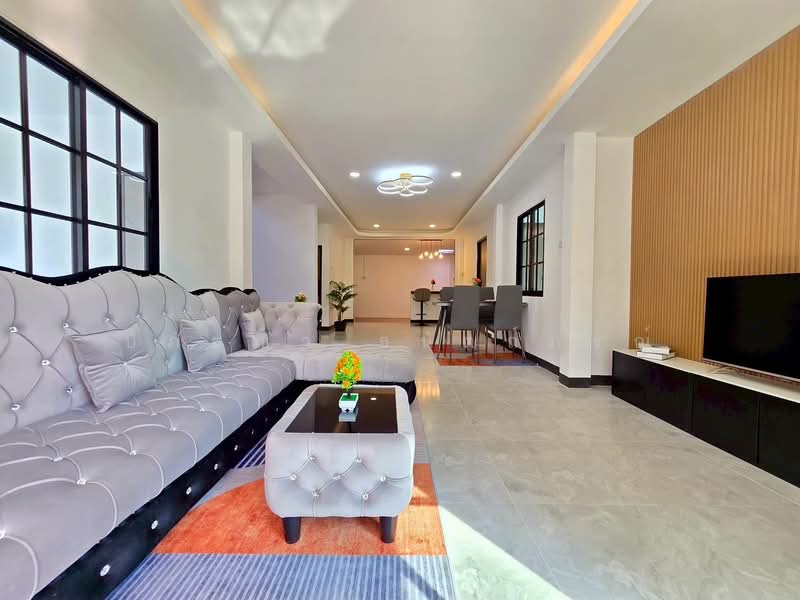 K.C. Garden Home 12, Bangkok, Sam Wa Tawan Ok, Khlong Sam Wa, Bangkok, 6 Bedrooms, 150 sqm, Single Detached House For Sale, by ปภัชญา ธนัตถ์ภรณ์, 500225547 - DDproperty.com