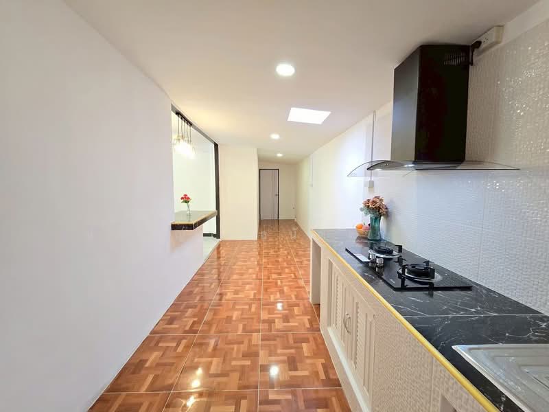 K.C. Garden Home 12, Bangkok, Sam Wa Tawan Ok, Khlong Sam Wa, Bangkok, 6 Bedrooms, 150 sqm, Single Detached House For Sale, by ปภัชญา ธนัตถ์ภรณ์, 500225547 - DDproperty.com