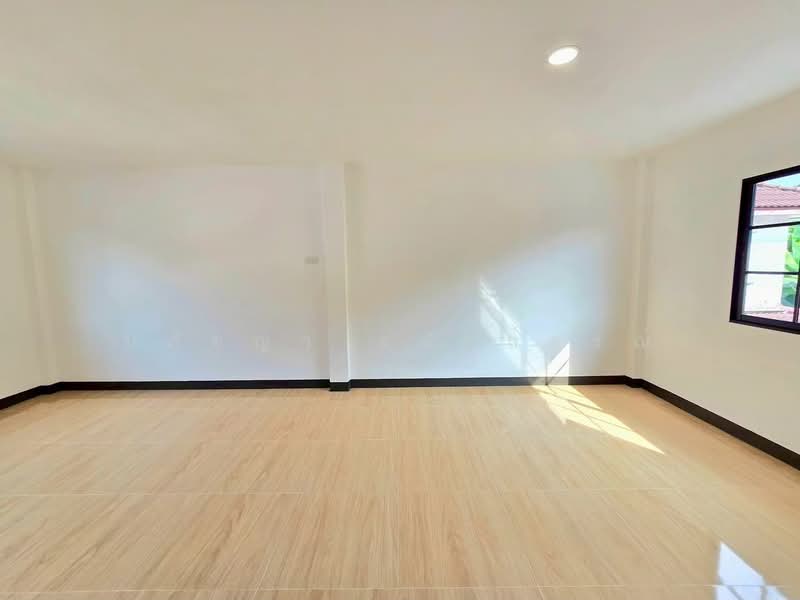 K.C. Garden Home 12, Bangkok, Sam Wa Tawan Ok, Khlong Sam Wa, Bangkok, 6 Bedrooms, 150 sqm, Single Detached House For Sale, by ปภัชญา ธนัตถ์ภรณ์, 500225547 - DDproperty.com