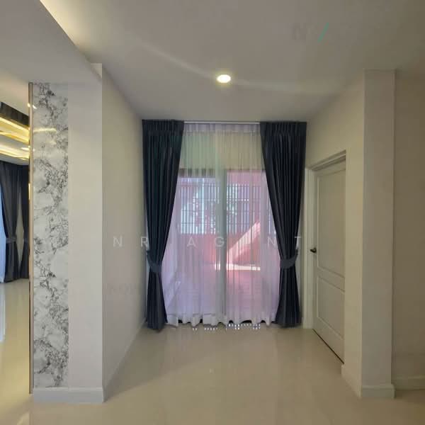 Centro Ratchapruek-Suan Phak, Nonthaburi, Bangkruai Jongtanom, Bang Kruai, Bang Kruai, Nonthaburi, 4 Bedrooms, 200 sqm, Single Detached House For Sale, by NR AGENT, 500225551 - DDproperty.com