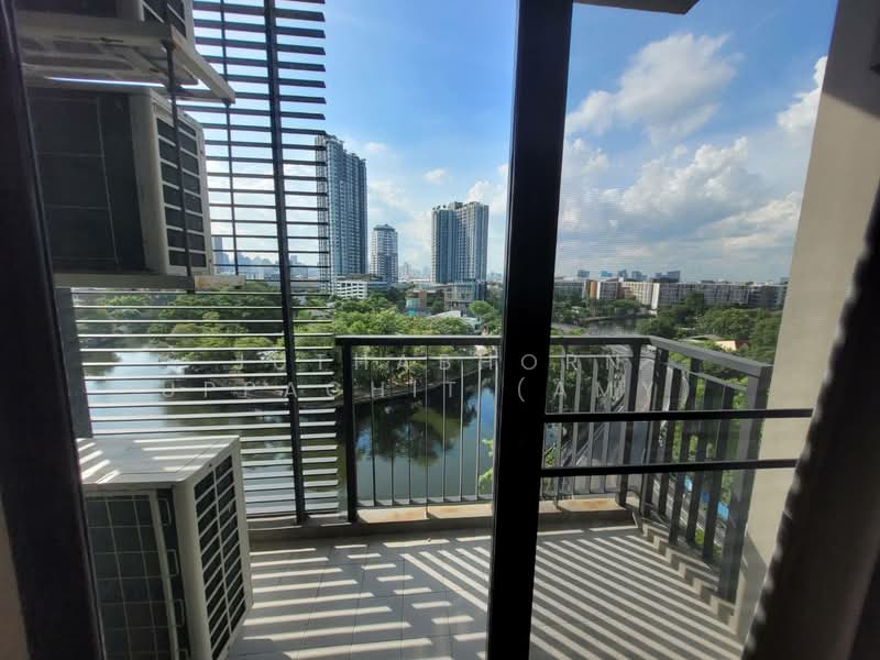 Blocs 77, Bangkok, 291 On Nut Rd, Phra Kanong Nua, Watthana, Bangkok, 2 Bedrooms, 61 sqm, Condo For Rent, by Juthabhorn Uppachit (Amy), 500225556 - DDproperty.com