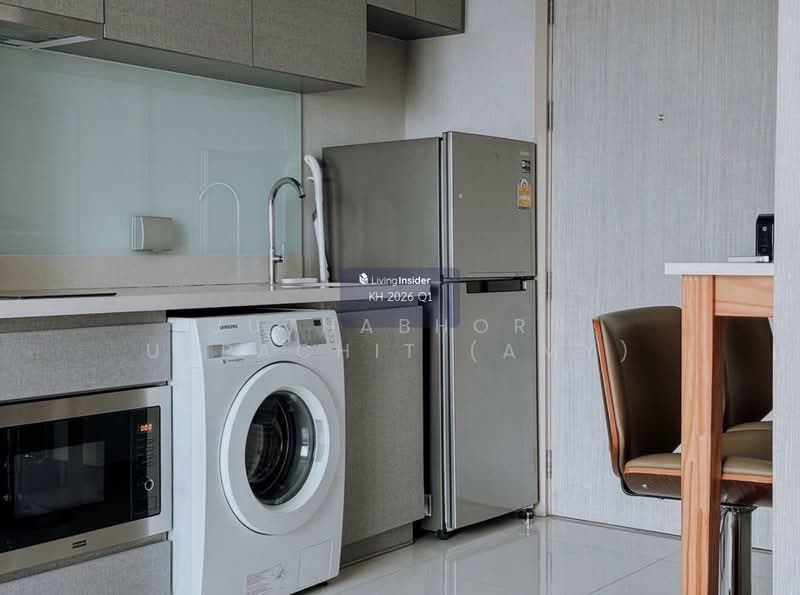 Rhythm Sukhumvit 36-38, Bangkok, 55 Soi Sukhumvit 36, Sukhumvit Road, Phra Kanong, Khlong Toei, Bangkok, 1 Bedroom, 34 sqm, Condo For Rent, by Juthabhorn Uppachit (Amy), 500225559 - DDproperty.com