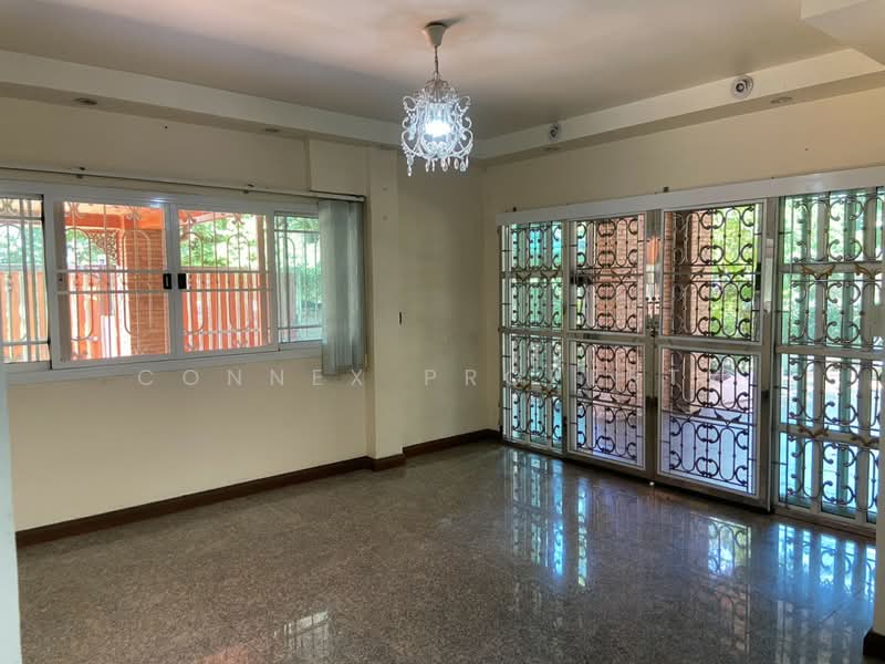 Kanmanee Housing : หมู่บ้านกานต์มณี, นนทบุรี, บางบัวทอง, นนทบุรี, 160 ตร.ม., ทาวน์เฮ้าส์ ขาย, โดย Connex Property, 500225572 - DDproperty.com