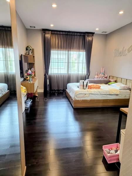 Nantawan Bangna Km.7, Samut Prakan, 98 Bangna-Trad Road, Bang Kaeo, Bang Plee, Samut Prakan, 4 Bedrooms, 400 sqm, Single Detached House For Sale, by YTD Land&houses Real Estate Agency, 500225578 - DDproperty.com