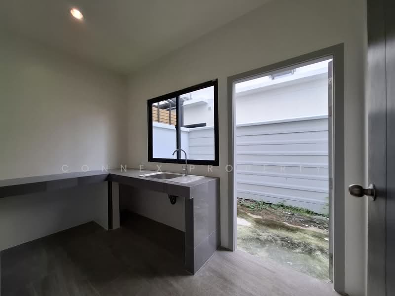 Ai Ratchaphruek, Nonthaburi, 117/2561 Plai Bang Road, Mahasawat, Bang Kruai, Nonthaburi, 4 Bedrooms, 320 sqm, Townhouse For Sale, by Connex Property, 500225591 - DDproperty.com