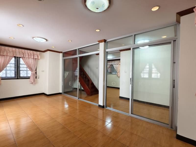 ไม่พบโครงการ, Bangkok, -, Khlong Chaokhun Sing, Wang Thonglang, Bangkok, 4 Bedrooms, 141 sqm, Single Detached House For Rent, by Connex Property, 500225621 - DDproperty.com