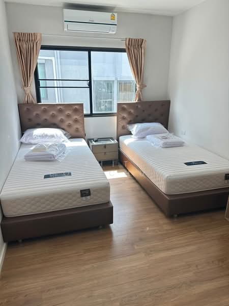 Baan Klang Muang Rama 9-Krungthep Kreetha, Bangkok, Soi Kanchanaphisek 23, Saphan Sung, Saphan Sung, Bangkok, 3 Bedrooms, 155 sqm, Townhouse For Rent, by Thiti Boonchurn, 500225627 - DDproperty.com