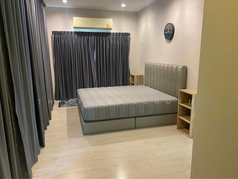 Perfect Place Wongwaen-Ramkhamhaeng, Bangkok, 94 Kheha Rom Klao Road, Khlong Song Ton Nun, Lat Krabang, Bangkok, 3 Bedrooms, 232 sqm, Single Detached House For Rent, by Thiti Boonchurn, 500225630 - DDproperty.com