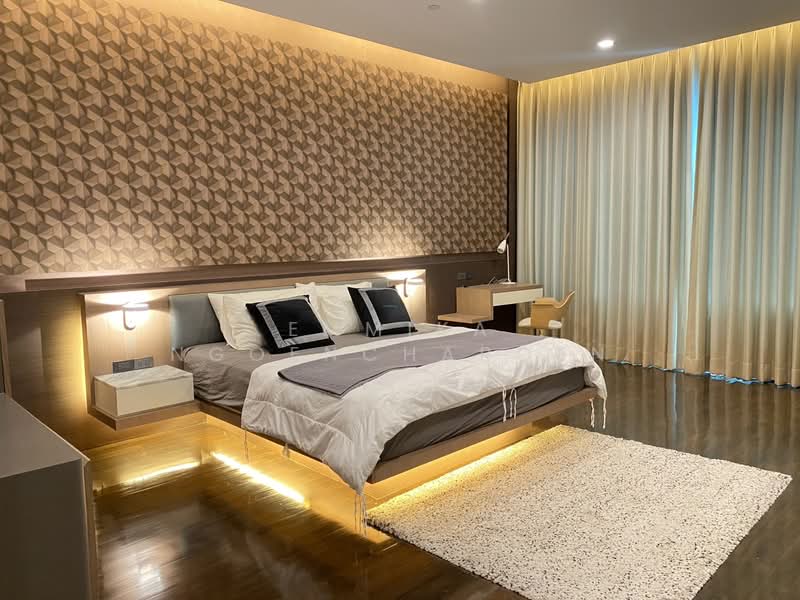 The Infinity : ดิ อินฟินิตี้, กรุงเทพ, 98 ถนนนราธิวาสราชนครินทร์, สีลม, บางรัก, กรุงเทพ, 245 ตร.ม., คอนโด ให้เช่า, โดย Emmika Ngoencharoen, 500225641 - DDproperty.com