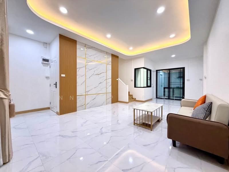 Two - 2 townhouse Charan 23 Bangkok Noi Bangkok., Bangkok, จรัญสนิทวงศ์, Bang Khun Sri, Bangkok Noi, Bangkok, 4 Bedrooms, 100 sqm, Townhouse For Sale, by Connex Property, 500225645 - DDproperty.com