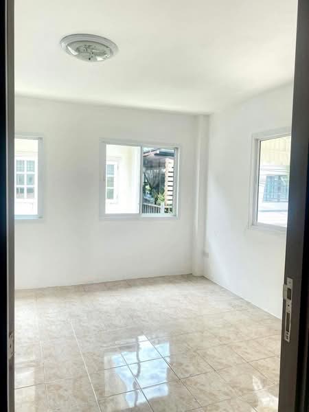 Townhome Chokchai 4 Soi 72, Bangkok, -, Lat Phrao, Lat Phrao, Bangkok, 4 Bedrooms, 21 sqm, Townhouse For Sale, by Connex Property, 500225650 - DDproperty.com