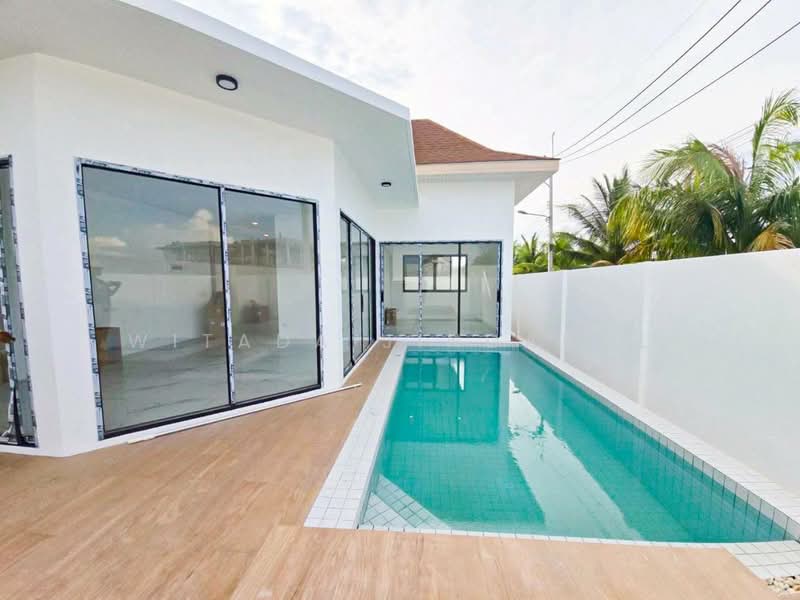 พูลวิลล่าหรู โซนป่าหล่าย-ฉลอง, Phuket, Chalong, Muang Phuket, Phuket, 3 Bedrooms, 240 sqm, Villa For Sale, by Witada Jindapol, 500225662 - DDproperty.com