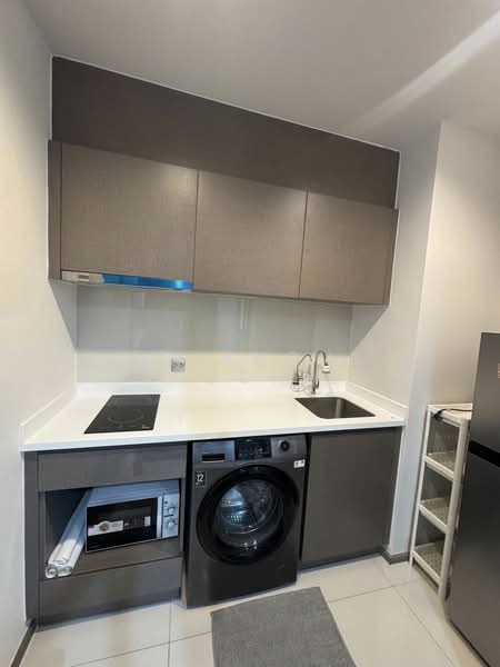 Life Ladprao Valley, Bangkok, Phaholyothin Road, Jom Phon, Chatuchak, Bangkok, 2 Bedrooms, 35 sqm, Condo For Sale, by Chanon Phangchienghien, 500225689 - DDproperty.com