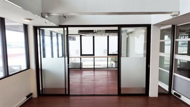 Riverside Space for Rent – Tha Wang Lang, Bangkok, Siri Rat, Bangkok Noi, Bangkok, , 400 sqm, Shophouse For Rent, by Pudis Chitrungsakorn, 500225696 - DDproperty.com