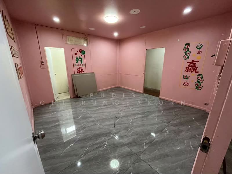 2-Storey Townhome for Rent | Ratchadaphisek, Bangkok, Din Daeng, Din Daeng, Bangkok, , 507 sqm, Shophouse For Rent, by Pudis Chitrungsakorn, 500225704 - DDproperty.com