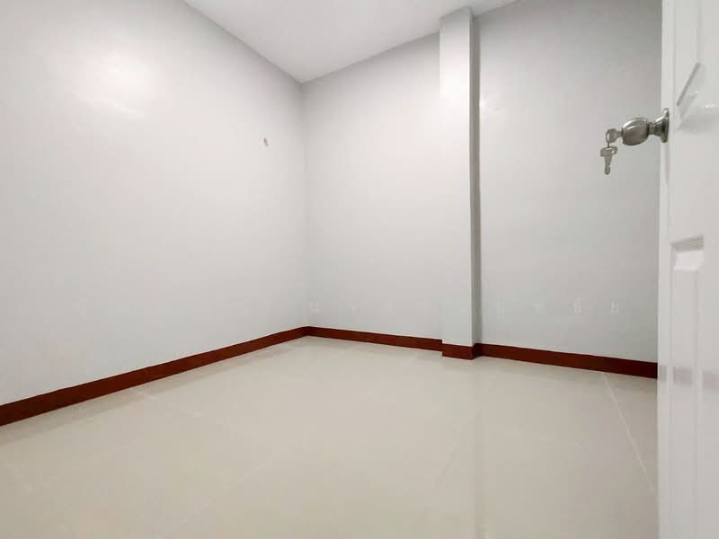 หมู่บ้านทิพวัล เทพารักษ์, Samut Prakan, Bang Muang Mai, Muang Samut Prakarn, Samut Prakan, 3 Bedrooms, 100 sqm, Townhouse For Sale, by ปุณณภา นารานนทชัย, 500225710 - DDproperty.com