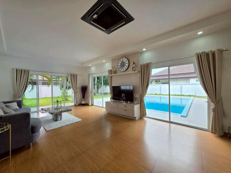 พัทยา - ห้วยใหญ่ ตำบลห้วยใหญ่ อำเภอบางละมุง จังหวัดชลบุรี, Chon Buri (Pattaya), ห้วยใหญ่, Huai Yai, Bang Lamung (Pattaya), Chon Buri (Pattaya), 3 Bedrooms, 640 sqm, Villa For Sale, by Nichapa Phiachan, 500225731 - DDproperty.com