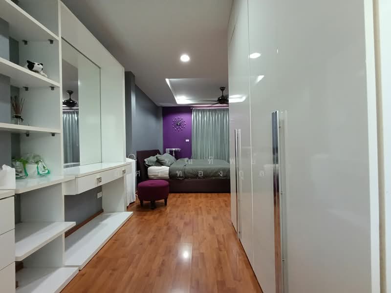 Baan Klang Muang S-Sense Onnuch-Wongwan : บ้านกลางเมือง เอสเซ้นส์ อ่อนนุช – วงแหวน, กรุงเทพ, ถนนลาดกระบัง, ลาดกระบัง, ลาดกระบัง, กรุงเทพ, 190 ตร.ม., ทาวน์เฮ้าส์ ขาย, โดย พรรณทิพย์ อัศวทองกุล, 500225732 - DDproperty.com