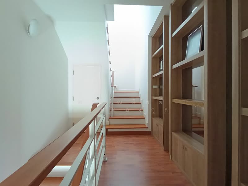 Baan Klang Muang S-Sense Onnuch-Wongwan : บ้านกลางเมือง เอสเซ้นส์ อ่อนนุช – วงแหวน, กรุงเทพ, ถนนลาดกระบัง, ลาดกระบัง, ลาดกระบัง, กรุงเทพ, 190 ตร.ม., ทาวน์เฮ้าส์ ขาย, โดย พรรณทิพย์ อัศวทองกุล, 500225732 - DDproperty.com