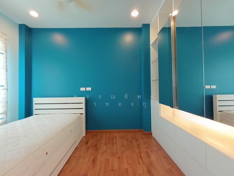 Baan Klang Muang S-Sense Onnuch-Wongwan, Bangkok, Lat Krabang Road, Lat Krabang, Lat Krabang, Bangkok, 3 Bedrooms, 190 sqm, Townhouse For Sale, by พรรณทิพย์ อัศวทองกุล, 500225732 - DDproperty.com