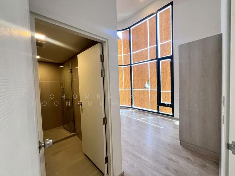 The Tree Pattanakarn-Ekkamai, Bangkok, 89 Phatthanakan Road, Suan Luang, Suan Luang, Bangkok, 2 Bedrooms, 57 sqm, Condo For Sale, by Chomratkamol Soontorntarawong (Gor), 500225752 - DDproperty.com