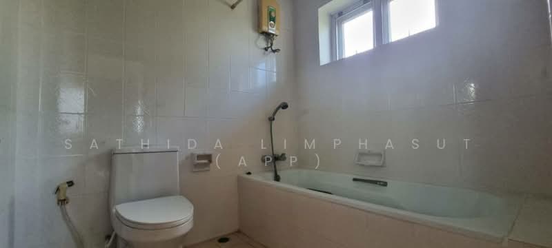 Jomtien Yacht Club 3, Chon Buri (Pattaya), Soi Na Jomtien 8, Sukhumvit Road, Na Chom Thian, Sattahip, Chon Buri (Pattaya), 3 Bedrooms, 156 sqm, Condo For Rent, by Sathida Limphasut (App), 500225759 - DDproperty.com